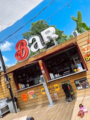Bar 5015 by null