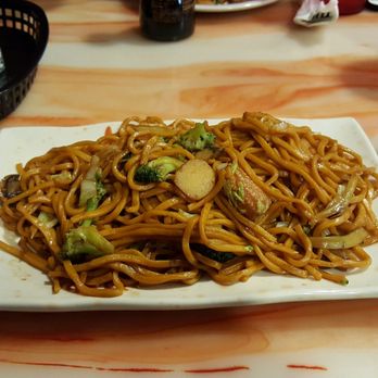 Kai Buffet & Grill - Vegetable Lo Mein - Chinese Near Me - Clearfield, Pennsylvania