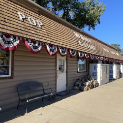 Medora Convenience Store