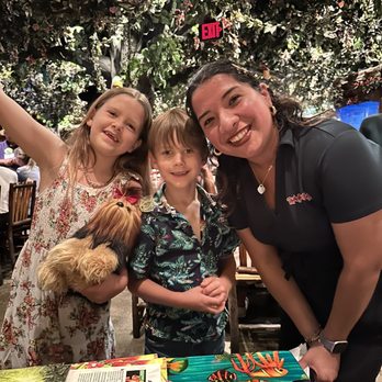 Rainforest Cafe - American Near Me - Galveston, Texas Rainforest Cafe - American Near Me - Galveston, Texas