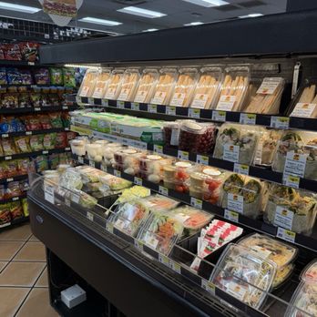 Love's Travel Stop - Convenience Stores Near Me - Quartzsite, Arizona