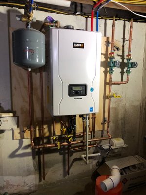 McCarthy Brothers Plumbing Logo