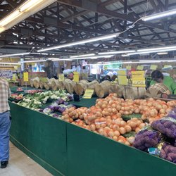 Rich's Greenhouse & Farm - Inside