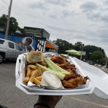 Phoenix Southern Grill - 10 Pieces Party Wing - Southern Near Me - Memphis, Tennessee