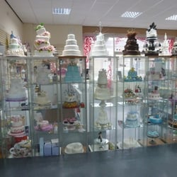 Cameo Cake Craft
