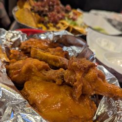 Wing King - Rosemont - X hot buffalo wings pls!