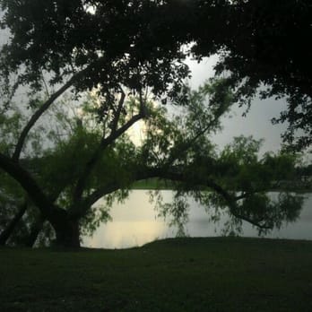 Crenshaw Park - Parks Near Me - Pasadena, Texas
