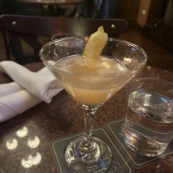 D4 Irish Pub & Cafe - Bee sting martini - Irish Pub Near Me - Chicago, Illinois D4 Irish Pub & Cafe - Bee sting martini - Irish Pub Near Me - Chicago, Illinois