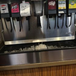 Habit Burger & Grill - Broken dispensers.