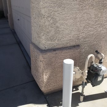 Leo Restoration and Construction - Fixed in 6 hours!  Paint is matched perfectly and stucco is seamless. - General Contractors Near Me