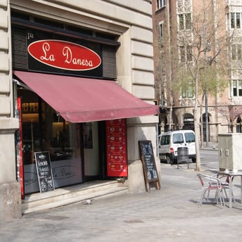 La Danesa - Cafeteria Near Me - Barcelona, B