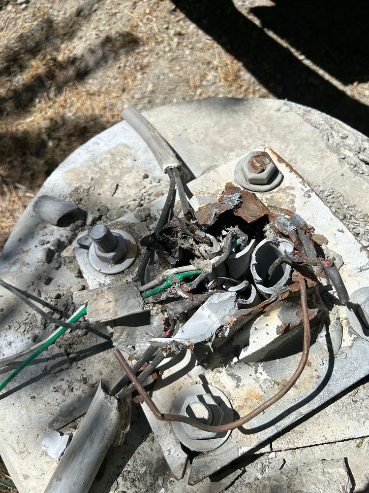 Slide of AC/DC Electrical Contractor