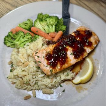 Hofbrauhaus Pittsburgh - Dunkel Bourbon Salmon - German Near Me - Pittsburgh, Pennsylvania