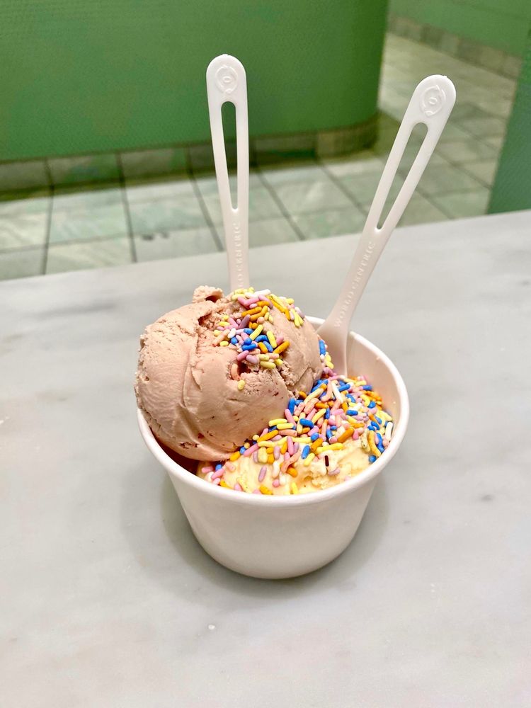 VAN LEEUWEN ICE CREAM HUDSON YARDS Updated September 2024 247