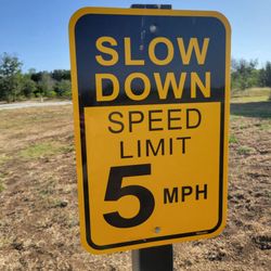 Pates RV Park - Caliche roads and parking pads
