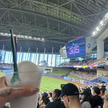LoanDepot Park - Stadiums & Arenas Near Me - Miami, Florida