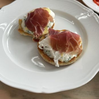 Contessa - Boston - Florentine Benedict - Italian Near Me - Boston, Massachusetts