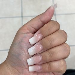 Hello Gorgeous - Airbrushed French tip $57