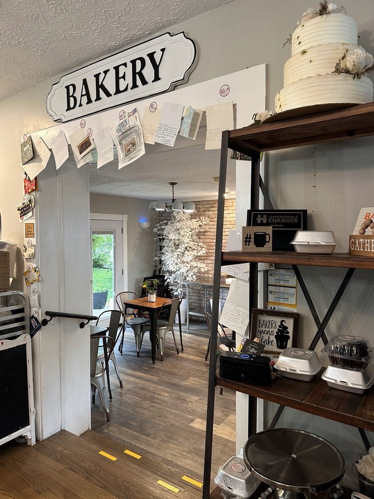 Social spots from Lili Bella’s Cakes