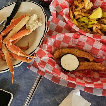 Dixie Grill - Fried pickle spears, snow crap app & calamari - Southern Near Me - Aiea, Hawaii