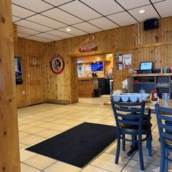 Lakeview Bar & Grill