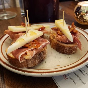 Conserva - Jamon Serrano y Manchego - Tapas Bars Near Me - Ludlow, Kentucky