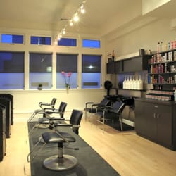 Back Bay Hair Designs