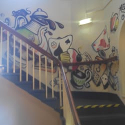 Rock n Bowl Youth Hostel - Escaleras