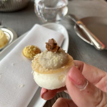 Le Jules Verne - Yummm - French Near Me - Paris, 75 Le Jules Verne - Yummm - French Near Me - Paris, 75