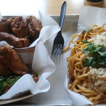 Fire Wings - Natomas - Jamaican Jerk top and Dragon bottom with side of garlic noodles!!!! Yummy - Chicken Wings Near Me - Sacramento, California Fire Wings - Natomas - Jamaican Jerk top and Dragon bottom with side of garlic noodles!!!! Yummy - Chicken Wings Near Me - Sacramento, California