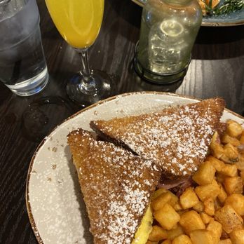 Local Kitchen - Had the Tavern Monte Cristo this morning for my birthday breakfast and was absolutely delicious. - Cocktail Bars Near Me - Torrance, California Local Kitchen - Had the Tavern Monte Cristo this morning for my birthday breakfast and was absolutely delicious. - Cocktail Bars Near Me - Torrance, California