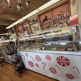 Liled's Candy Kitchen - Candy Stores Near Me - Vallejo, California Liled's Candy Kitchen - Candy Stores Near Me - Vallejo, California