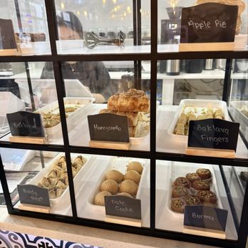 MOTW Coffee & Pastries - Snacks - Coffee & Tea Near Me - Quincy, Massachusetts