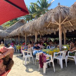 Siete Mares - Busy today!
