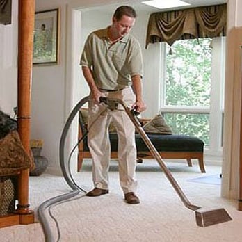The Floor Store - a man using a vacuum cleaner - Carpet Installation Near Me - Honolulu, Hawaii The Floor Store - a man using a vacuum cleaner - Carpet Installation Near Me - Honolulu, Hawaii