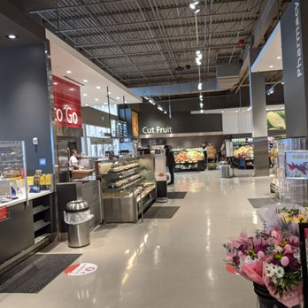 Metro - Fruit section from the express checkout line - Grocery Near Me - Stouffville, Ontario