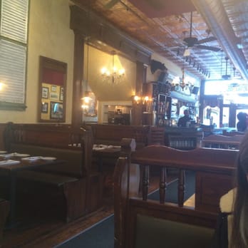 Tarrant's Cafe - Classy older decor and mellow ambiance. - New American Near Me - Richmond, Virginia Tarrant's Cafe - Classy older decor and mellow ambiance. - New American Near Me - Richmond, Virginia