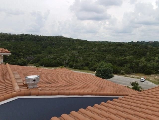 Slide of Hentana Construction