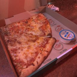 New York Pizza