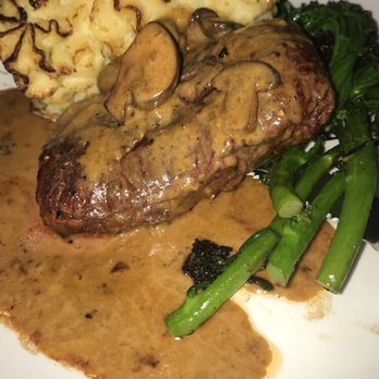 Moxies Fairview Mall Restaurant - Canadian (New) Near Me - North York, Ontario Moxies Fairview Mall Restaurant - Canadian (New) Near Me - North York, Ontario