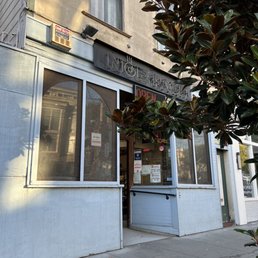 Exterior outside entrance of Noe Bagel - San Francisco, California Exterior outside entrance of Noe Bagel - San Francisco, California