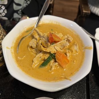 Folsom Thai Cuisine - 11.12.23 Panang Curry w/ Chicken - Thai Near Me - Folsom, California Folsom Thai Cuisine - 11.12.23 Panang Curry w/ Chicken - Thai Near Me - Folsom, California