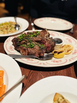 Photo of Bar La Grassa - Minneapolis, MN, US. Bistecca (steak)