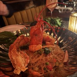 TWIN TAILS - Updated February 2026 - 773 Photos & 172 Reviews - 10