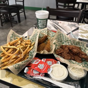 Wingstop - Adrian made sure my food came out correctly, hot and presentable! Appreciate it! - Chicken Wings Near Me - West Palm Beach, Florida Wingstop - Adrian made sure my food came out correctly, hot and presentable! Appreciate it! - Chicken Wings Near Me - West Palm Beach, Florida