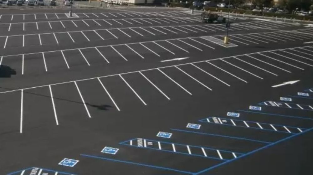 PARKING LOT STRIPING EXPERTS DFW Updated September 2024 Request a