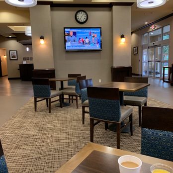 Comfort Suites Frisco - Breakfast area empty since there's basically nothing to eat. Slim pickings - Hotels Near Me - Frisco, Texas