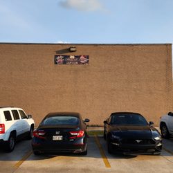 Tavern On Vets - Back