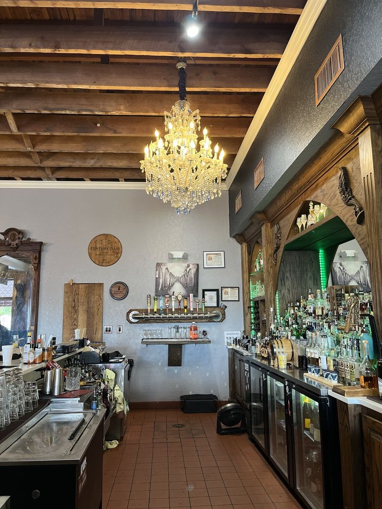 Phyre Brewery & Tavern Image
