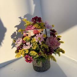 Flowerama - Cedar Rapids Johnson Ave - 30.00 mixed foam